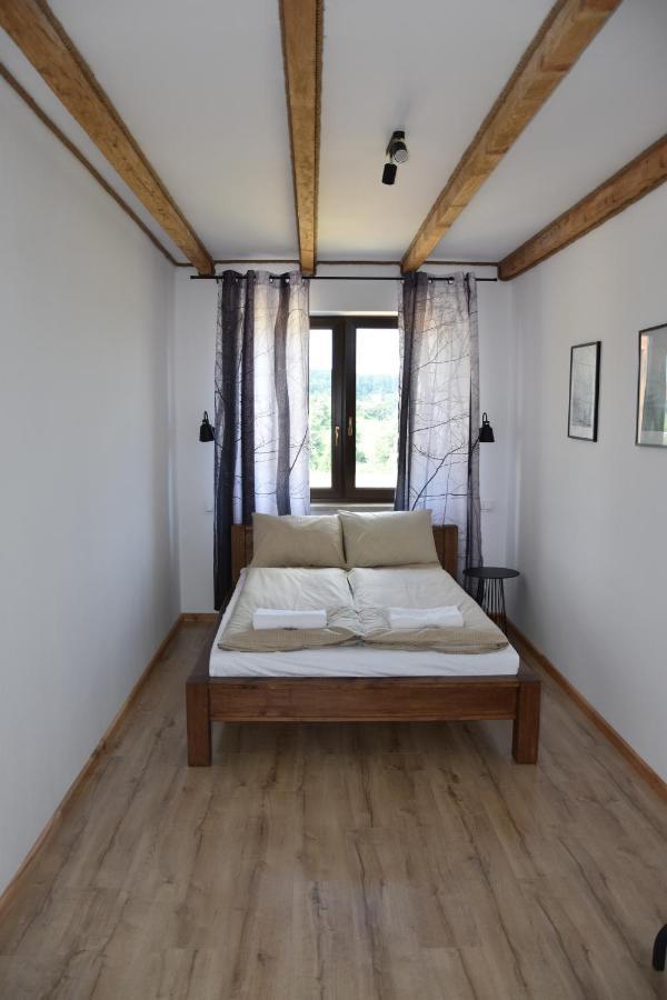 Apartment Zagroda Wataha 782 305 923 Polanczyk